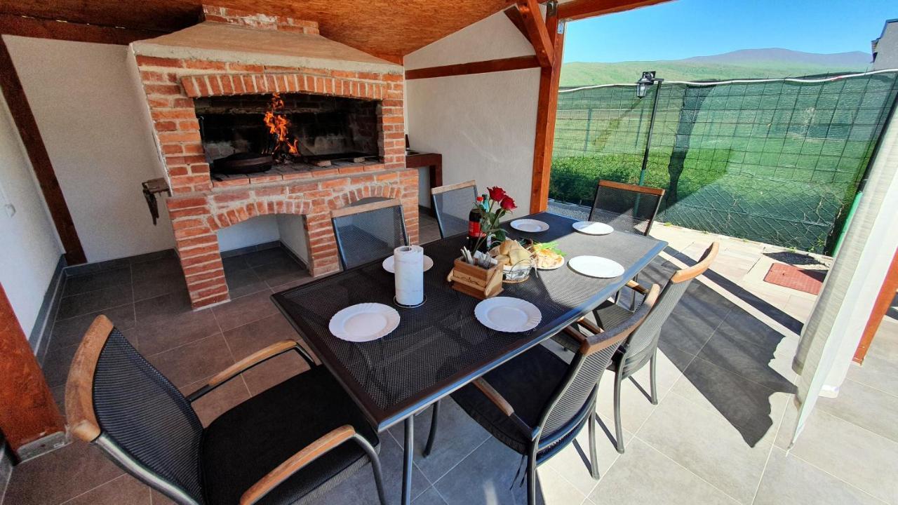 Holiday Home Emma Bihać 外观 照片